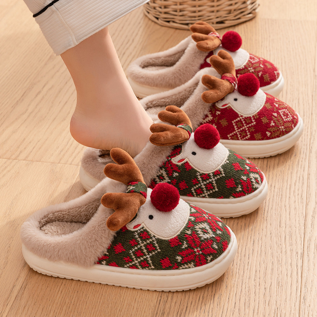 Cute Elk Plush Slippers Winter Ins Fashion Non-slip Floor Bedroom Home Slippers For Women Fuzzy House Shoes